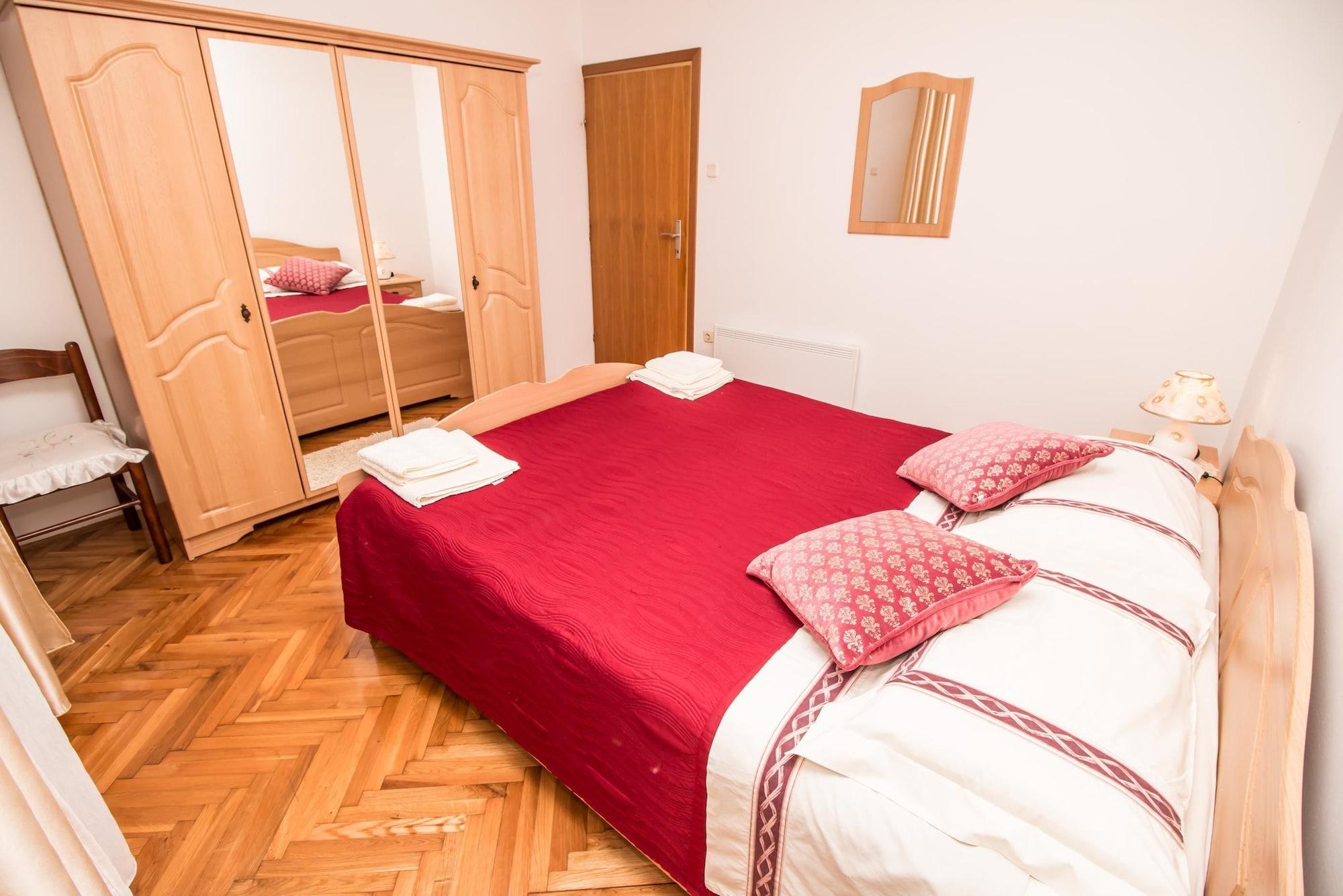 Apartments Divna Ровинь Экстерьер фото