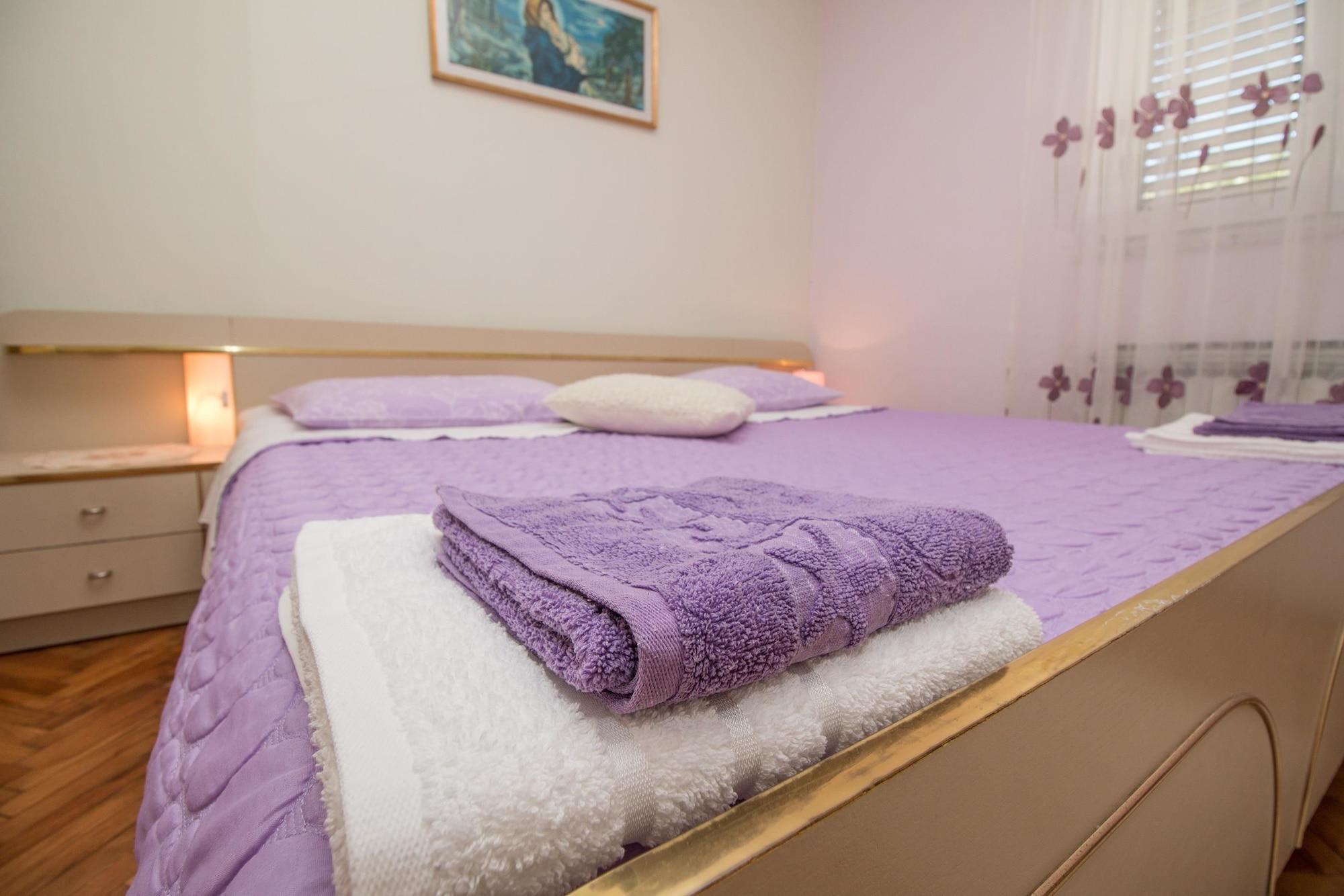 Apartments Divna Ровинь Экстерьер фото