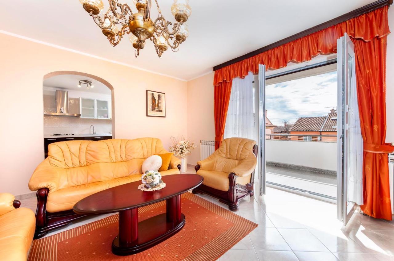 Apartments Divna Ровинь Экстерьер фото